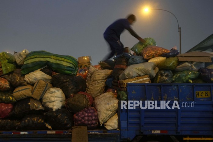 Tips Atur Keuangan di Tengah Tekanan Harga Pangan