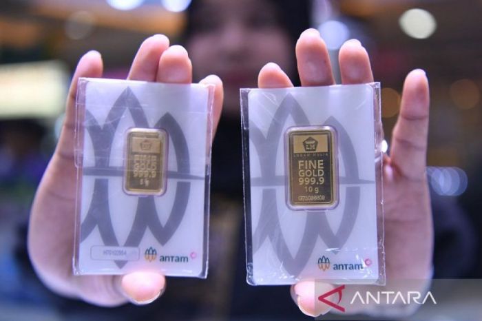 Harga Emas Hari Ini Naik Rp10.000 per Gram