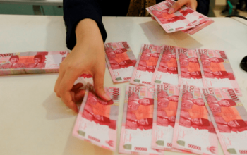 Nilai Tukar Rupiah Menguat ke Level Rp15.800 per Dolar AS