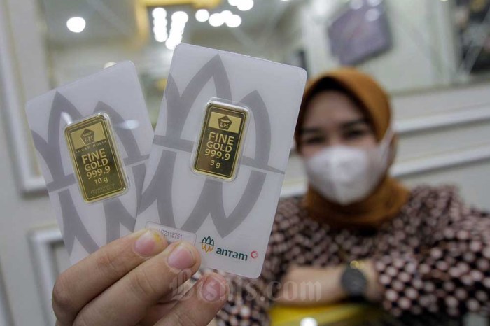 Harga Emas Pegadaian Hari Ini Turun Rp20.000 per Gram, Waktunya Borong? Pantau Terus Pergerakan Emas di Pegadaian saat Liburan