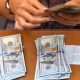 Investor Ragu Masuk, Rupiah Tertahan di Zona Merah