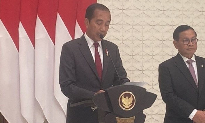Jokowi Minta Jajarannya Waspadai Risiko Perlambatan Ekonomi Dunia