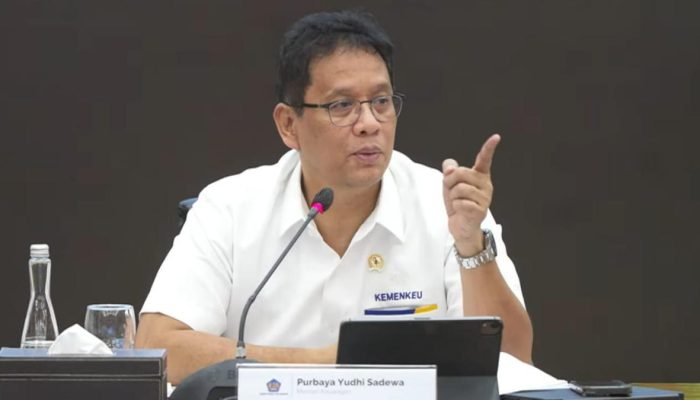 Protes Hotman Paris soal Bunga Deposito Turun dan Jawaban Menkeu Purbaya