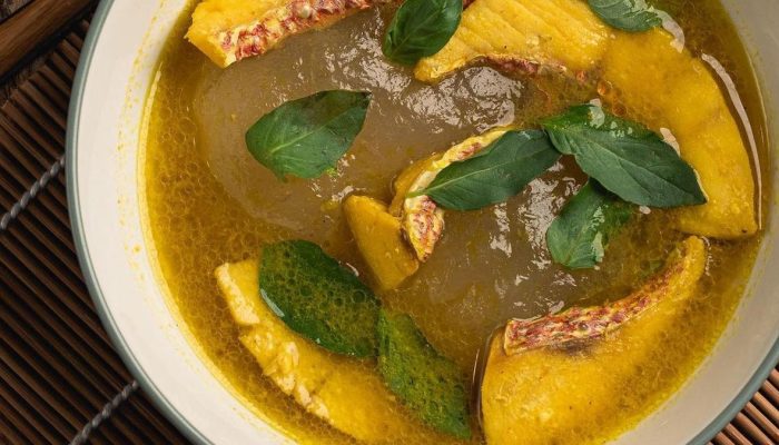 14 Kuliner Khas Ambon Selain Rujak Natsepa yang Menggugah Selera