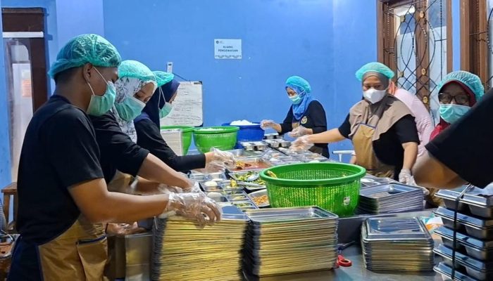 Masak MBG Harus Memakai Air Galon, Tidak Bisa Ditawar