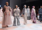 Pesona Indonesia dalam Koleksi KLAMBY di PIFW 2025