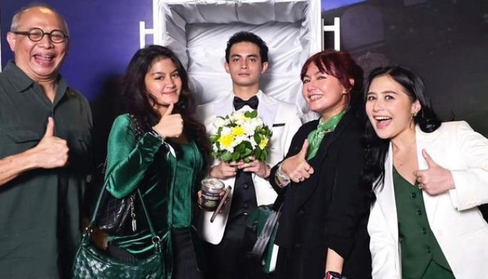 Mengenal Pacar Prilly Latuconsina yang Jenius dan Berprestasi