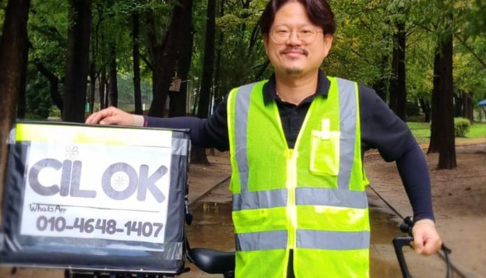 3 Berita Terbaru: Kisah Pria Korea yang Menjadi Pedagang Cilok Keliling di Ansan