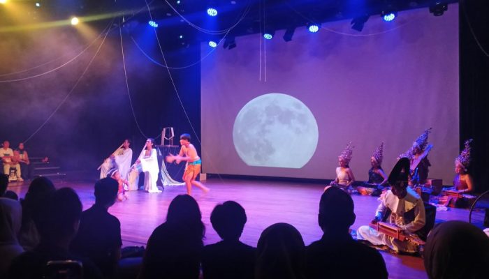 Mengurai Kisah Sang Bulan dan Dendam Kala Rau di FMI 2025