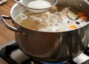 Bumbu Halus Kuah Bakso Gurih Abang-Abang, 7 Resep Pilihan Nikmat dan Lezat