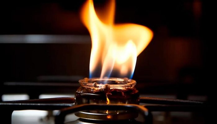 8 Trik Mengatur Api Kompor agar Berwarna Biru untuk Masakan Matang Merata dan Hemat Waktu