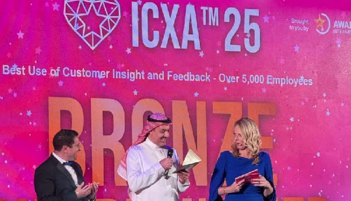 Aplikasi Rumah Pendidikan Kemendikdasmen Menang Dua Penghargaan ICXA 2025 di London