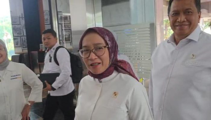 Kunjungan MenPANRB ke Kantor Menkeu Purbaya Bahas Kenaikan Gaji ASN