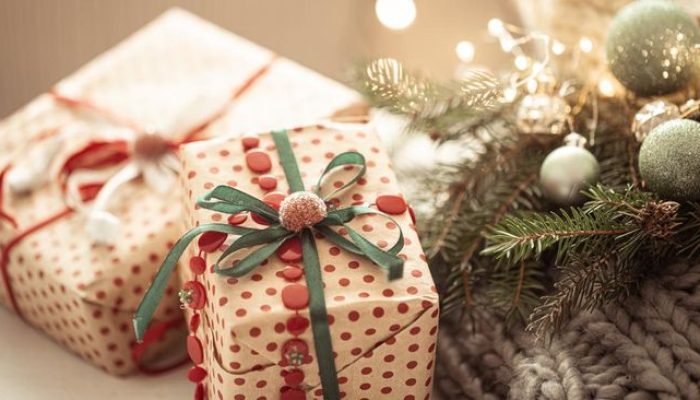 Berapa Anggaran Kado Natal dan Tahun Baru yang Tepat?