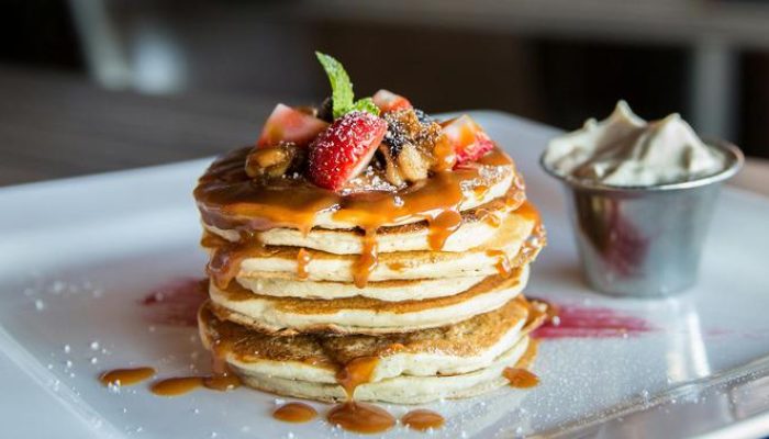 Cara Membuat Pancake dengan Magic Com yang Praktis dan Hemat Waktu