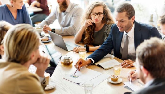 Loyalitas Karyawan dan Upah yang Tidak Memadai