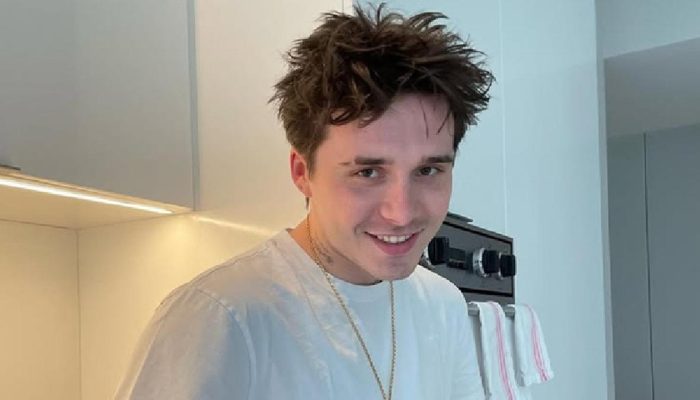 Foto Buku Brooklyn Beckham Dijual di Situs Barang Bekas dengan Kenaikan Harga 1600 Persen