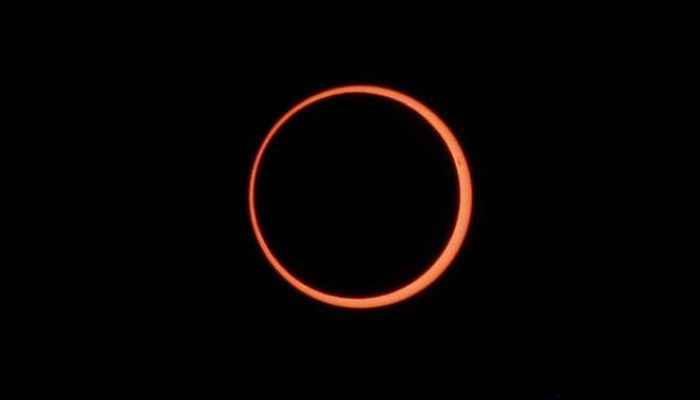 Gerhana Matahari Cincin Sebelum Ramadan, Apakah Aman Melihat Tanpa Alat?